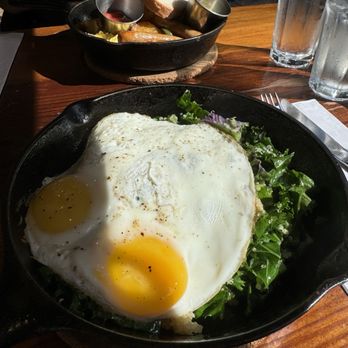 Bocado Cafe - Organic Quinoa/Kale - New American Near Me - New York, New York
