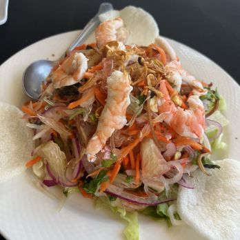 Garlic & Chives - Pomelo Salad with side of 3 shrimp crackers - Vietnamese Near Me - Artesia, California Garlic & Chives - Pomelo Salad with side of 3 shrimp crackers - Vietnamese Near Me - Artesia, California