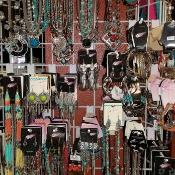 King Feed - Pet Stores Near Me - Eatonville, Washington King Feed - Pet Stores Near Me - Eatonville, Washington