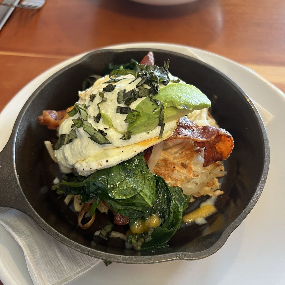 Morning Social - Farmhouse Skillet - Breakfast & Brunch Near Me - Brevard, North Carolina Morning Social - Farmhouse Skillet - Breakfast & Brunch Near Me - Brevard, North Carolina