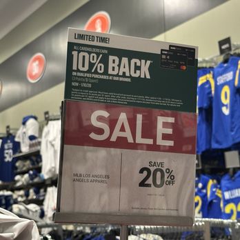 DICK'S Sporting Goods - Sporting Goods Near Me - Tustin, California DICK'S Sporting Goods - Sporting Goods Near Me - Tustin, California