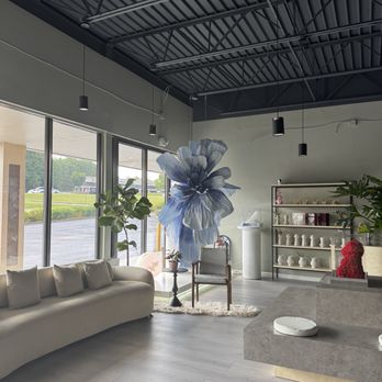 D2 Luxe Blooms - Florists Near Me - Norcross, Georgia