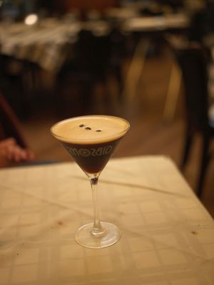 Gibsons Bar & Steakhouse by null