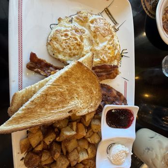 Breakfast Republic - American - Breakfast & Brunch Near Me - Long Beach, California Breakfast Republic - American - Breakfast & Brunch Near Me - Long Beach, California