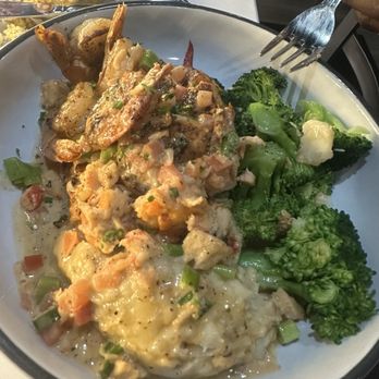 MARLEY’S BAR AND GRILL - Updated April 2025 - 190 Photos & 75 Reviews ...