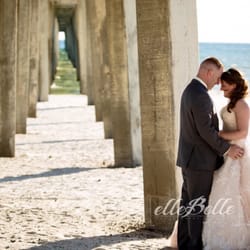 ElleBelle Photography, Design & Events - Weddings, engagement & bridal