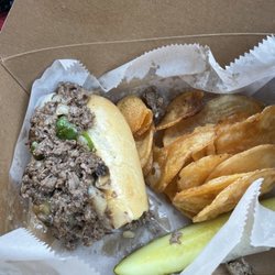 Celli’s Pizzeria - Cheesesteak