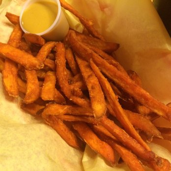 D's Diner - Sweet potato fries! - Diners Near Me - Sebastopol, California