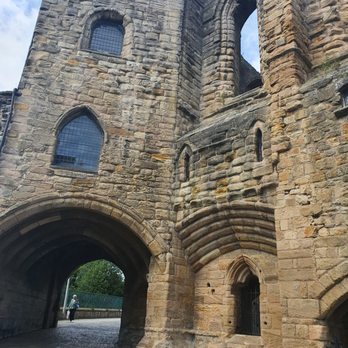 Dunfermline Abbey - Landmarks & Historical Buildings Near Me - Dunfermline, FIF