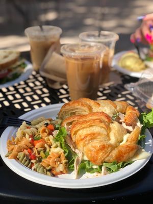 Simple Simon's Bakery & Bistro by null