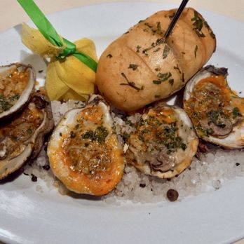 Tribute at The Houstonian - Boudreaux's Wood-Fired Oysters - Desserts Near Me - Houston, Texas Tribute at The Houstonian - Boudreaux's Wood-Fired Oysters - Desserts Near Me - Houston, Texas