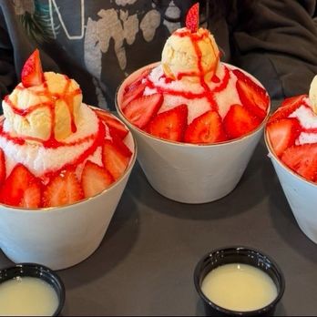 Deluna Dessert Cafe - Shaved Ice Near Me - Sacramento, California Deluna Dessert Cafe - Shaved Ice Near Me - Sacramento, California