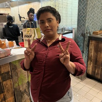 Nando's Peri-Peri - Worst manager ever!!! - Portuguese Near Me - Springfield, Virginia
