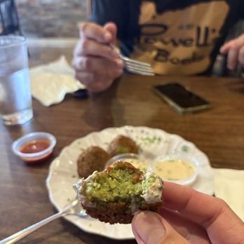 Salam Restaurant - Falafel - Middle Eastern Near Me - Chicago, Illinois Salam Restaurant - Falafel - Middle Eastern Near Me - Chicago, Illinois