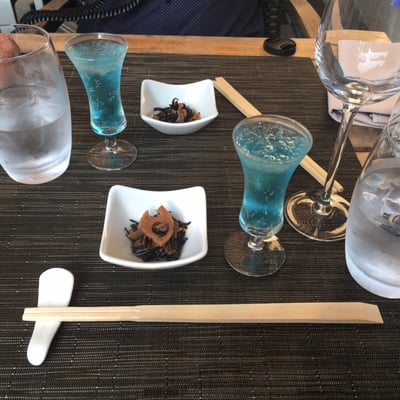 En Japanese kitchen & Sake bar by null