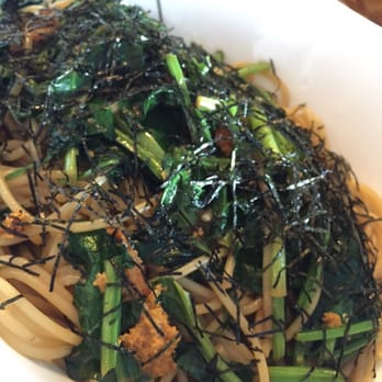 Cafe Hiro - Remember to toss the noodles. All sauce at the bottom - Italian Near Me - Cypress, California