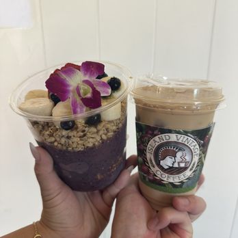 Island Vintage Coffee - Left: original açaí bowl ($15.95). Right: iced latte ($6.95) - Coffee & Tea Near Me - Lahaina, Hawaii Island Vintage Coffee - Left: original açaí bowl ($15.95). Right: iced latte ($6.95) - Coffee & Tea Near Me - Lahaina, Hawaii