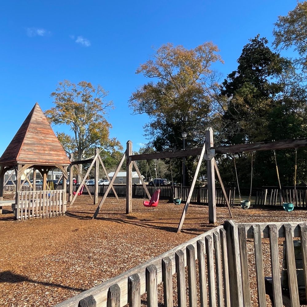 Garrett Park - Kids Park - Baseball Fields Near Me - Robertsdale, Alabama