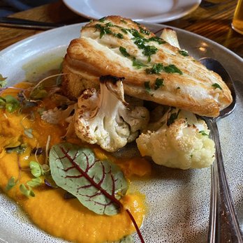 Vite Vinosteria - Halibut special - Italian Near Me - Astoria, New York Vite Vinosteria - Halibut special - Italian Near Me - Astoria, New York
