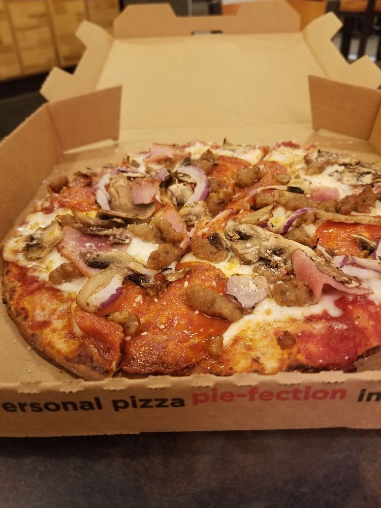 PIE FIVE PIZZA 36 Photos & 45 Reviews Pizza 777 Beach Blvd