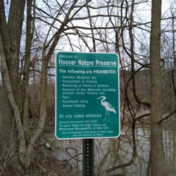 O'Shaughnessy Nature Preserve - Signage heading into the trail area