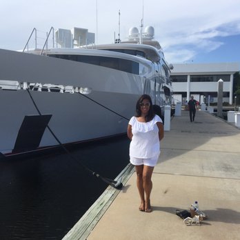Chartered Paradise - Cindie loves yachts. - Boat Charters Near Me - Fort Lauderdale, Florida Chartered Paradise - Cindie loves yachts. - Boat Charters Near Me - Fort Lauderdale, Florida