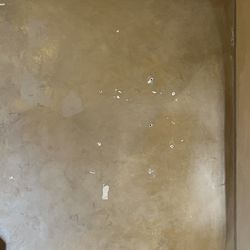 Hailey Coffee - Walls that need to be patched.