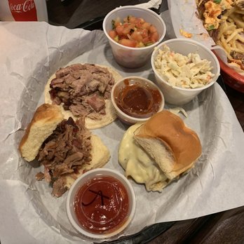 Big Hole BBQ - Jackson Hole - Brisket slider, burger slider, mini taco - Barbeque Near Me - Jackson, Wyoming Big Hole BBQ - Jackson Hole - Brisket slider, burger slider, mini taco - Barbeque Near Me - Jackson, Wyoming