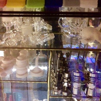 Sunflower Glass Company - Domeless nails and bangers - Vape Shops Near Me - Brooklyn, New York Sunflower Glass Company - Domeless nails and bangers - Vape Shops Near Me - Brooklyn, New York