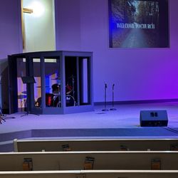 New Day Family Fellowship - Welcome to church.