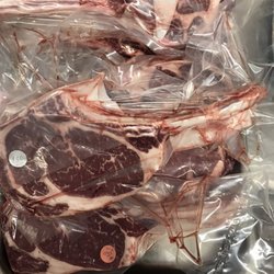 Farm & Sea - Tomahawk Steaks