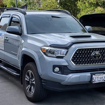 Willy's Auto Glass - Willy's Auto Glass Mobile Unit... - Auto Glass Services Near Me Willy's Auto Glass - Willy's Auto Glass Mobile Unit... - Auto Glass Services Near Me