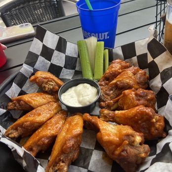Bar-Bill East - Medium wings - Pizza Near Me - Rochester, New York Bar-Bill East - Medium wings - Pizza Near Me - Rochester, New York
