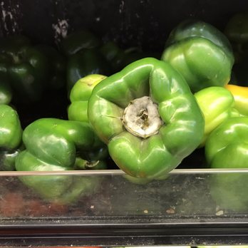 99 Ranch Market - Rotten Bell peppers - Seafood Markets Near Me - Gardena, California 99 Ranch Market - Rotten Bell peppers - Seafood Markets Near Me - Gardena, California