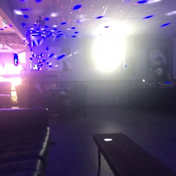 Pepper Tree Lounge - Dance floor area - Lounges Near Me - Union City, California