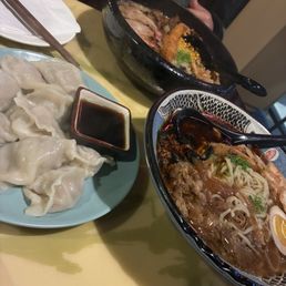 Pin Ramen Spicy Beef Ramen Pork &Scallion