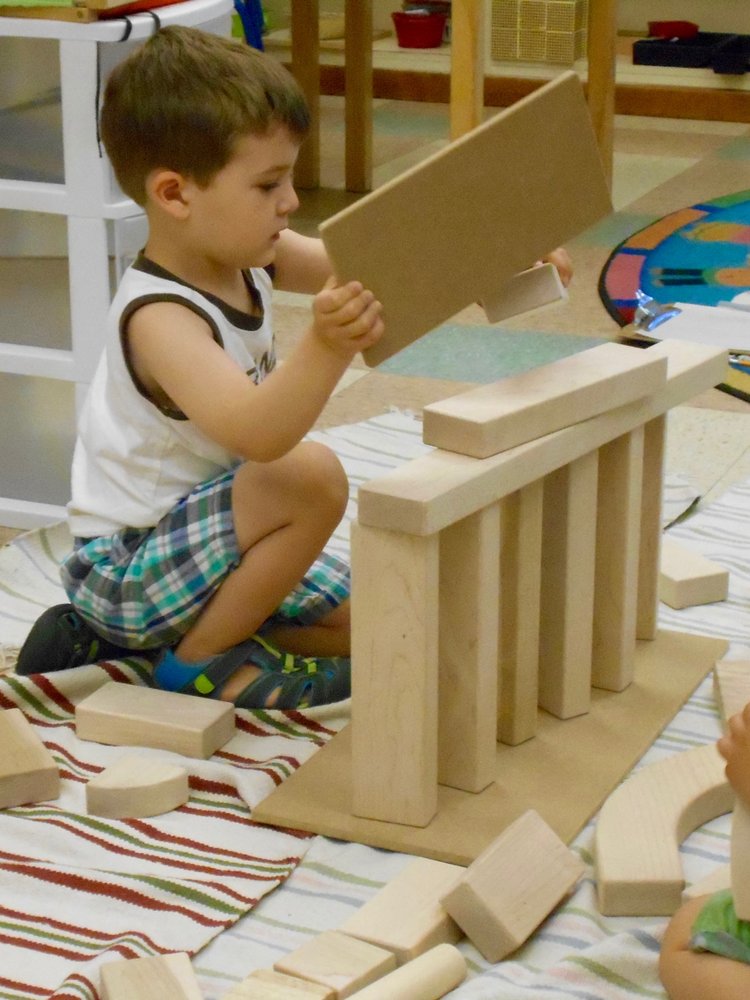 Streamwood Montessori School and Child Care Center - childcare center in Streamwood, IL