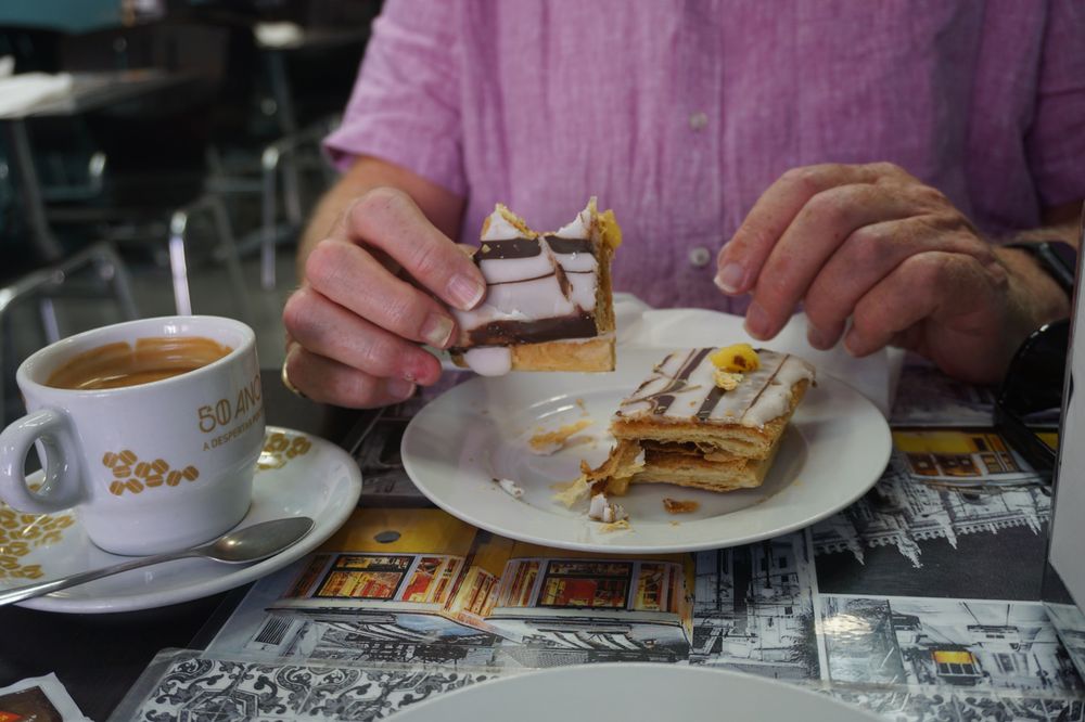 PASTÉIS DE CERVEJA 20 Photos Rua de Belém, PohjoisSavo, Lisboa, Portugal Cafeteria