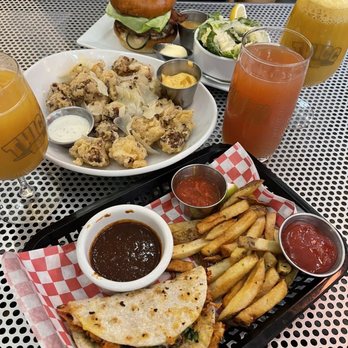 Claim 52 Kitchen - Gastropubs Near Me - Eugene, Oregon