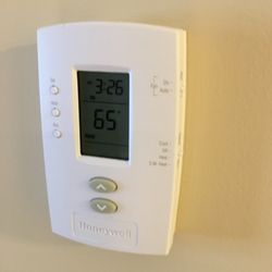 University Heights Apartments - Automatic thermostat