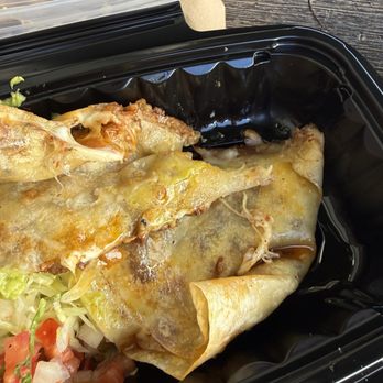 Hugo's Tacos - Food Stands Near Me - Atwater Village, California
