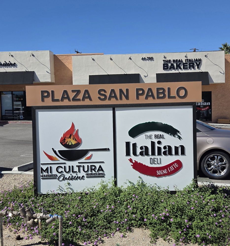 Plaza San Pablo Logo