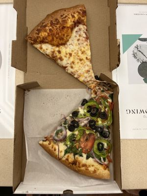 Blondie’s Pizza by null