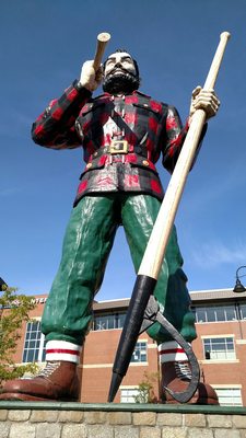 Paul Bunyan Statue