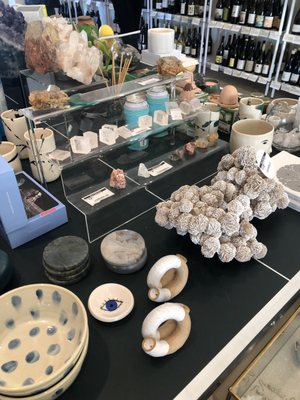 Wine & Rock Shop by null
