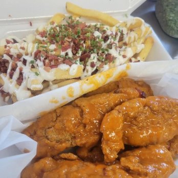 Rollin Wingz - So yummy!! - Food Trucks Near Me