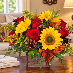 Miss Daisy's Floral & Event Decor - Golden Harvest -Celebrate the warmth of fall with this handcrafted Miss Daisy's Original. Bring the beauty of the season indoors.