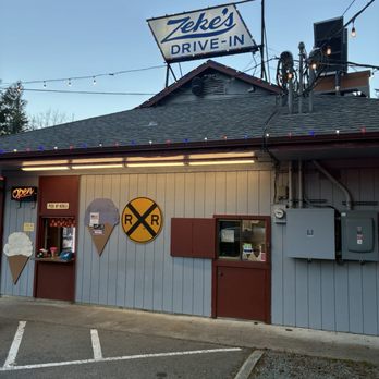 Zeke's Drive In - American Near Me - Gold Bar, Washington Zeke's Drive In - American Near Me - Gold Bar, Washington