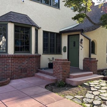 Uribe-Diaz Masonry - fully demo'd and re-built all brick at front of house, exactly the way it was originally before a previous owner had painted it - Masonry/Concrete Near Me - Sacramento, California Uribe-Diaz Masonry - fully demo'd and re-built all brick at front of house, exactly the way it was originally before a previous owner had painted it - Masonry/Concrete Near Me - Sacramento, California