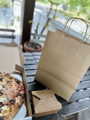 Pizza Bruno by null